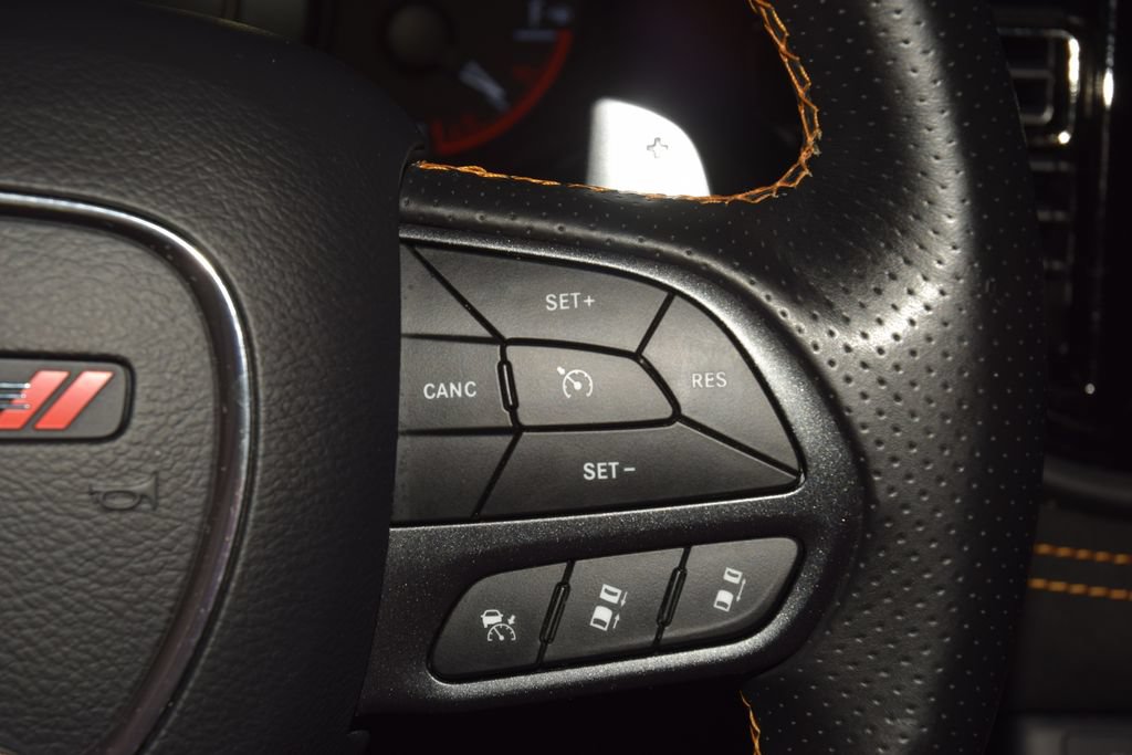 Used 2023 Dodge Durango R/T w/ Hemi Orange Plus Package AWD/4WD image 40
