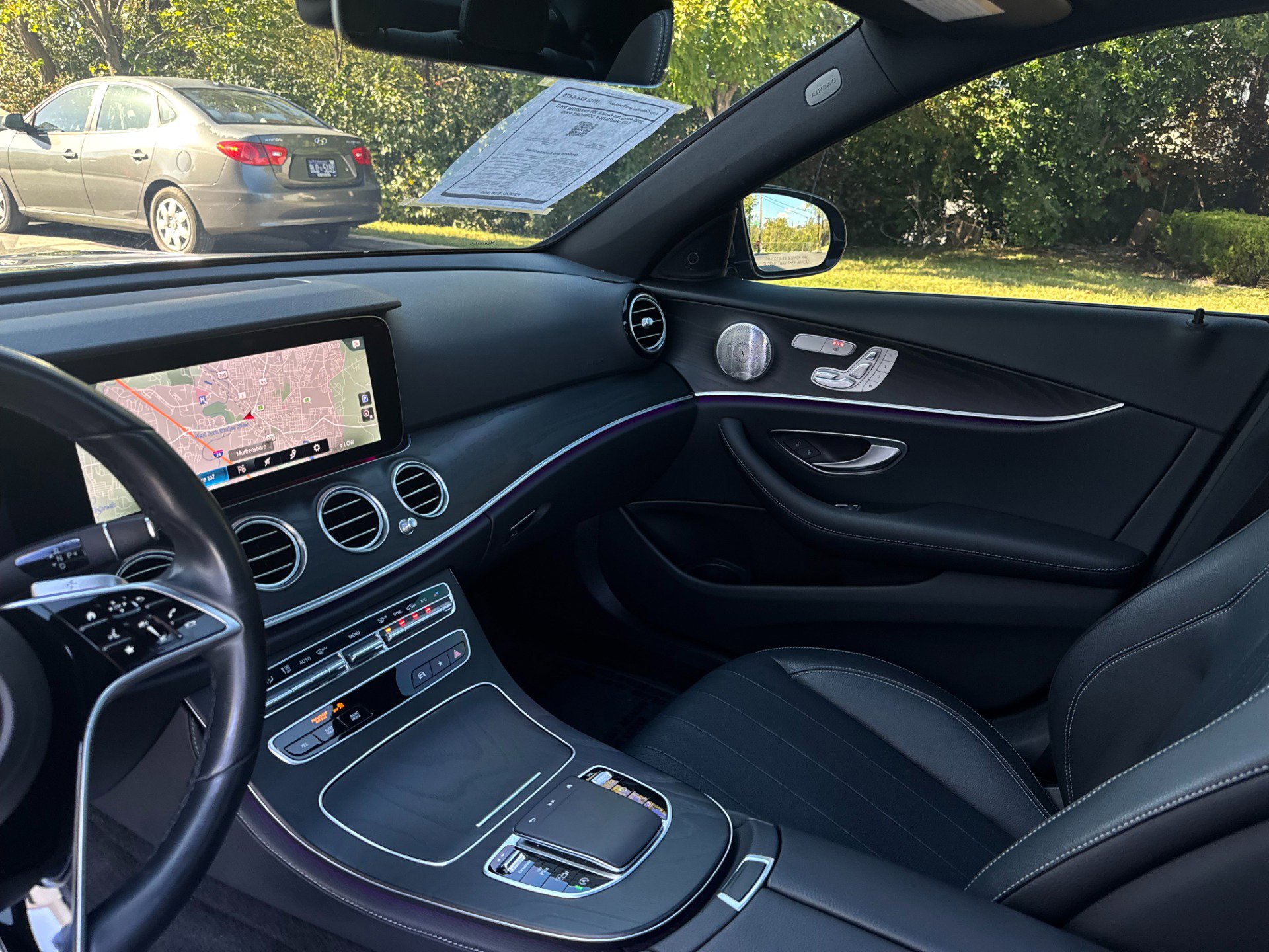 Used 2022 Mercedes-Benz E 350 Sedan image 18