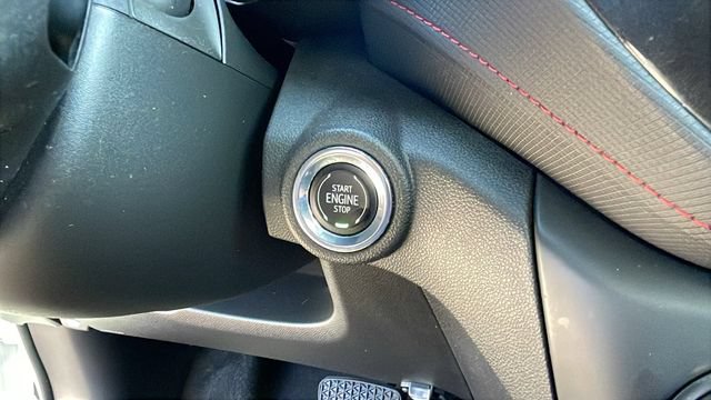 Used 2022 Chevrolet TrailBlazer RS w/ Sun and Liftgate Package FWD image 19