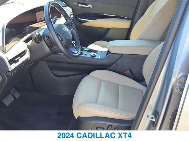 Used 2024 Cadillac XT4 Luxury w/ Cold Weather Package FWD image 21