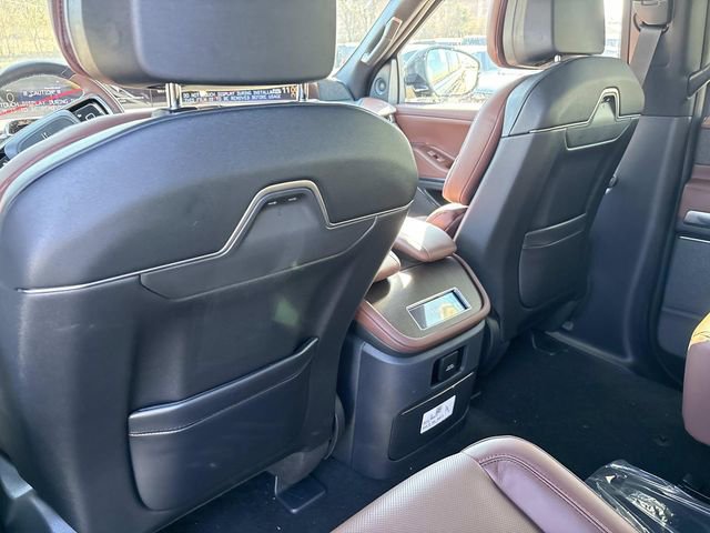 New 2026 Lincoln Navigator L Reserve image 16