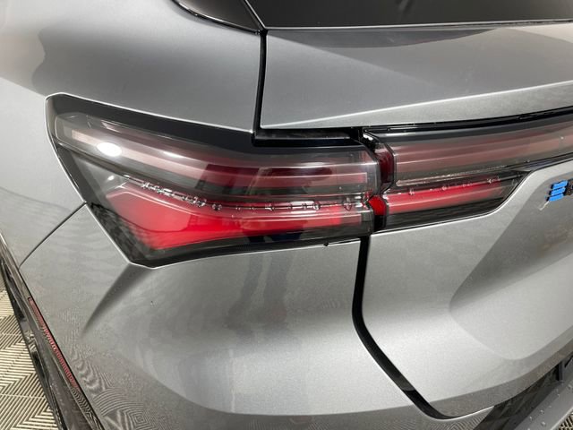 New 2026 Chevrolet Equinox EV RS image 17