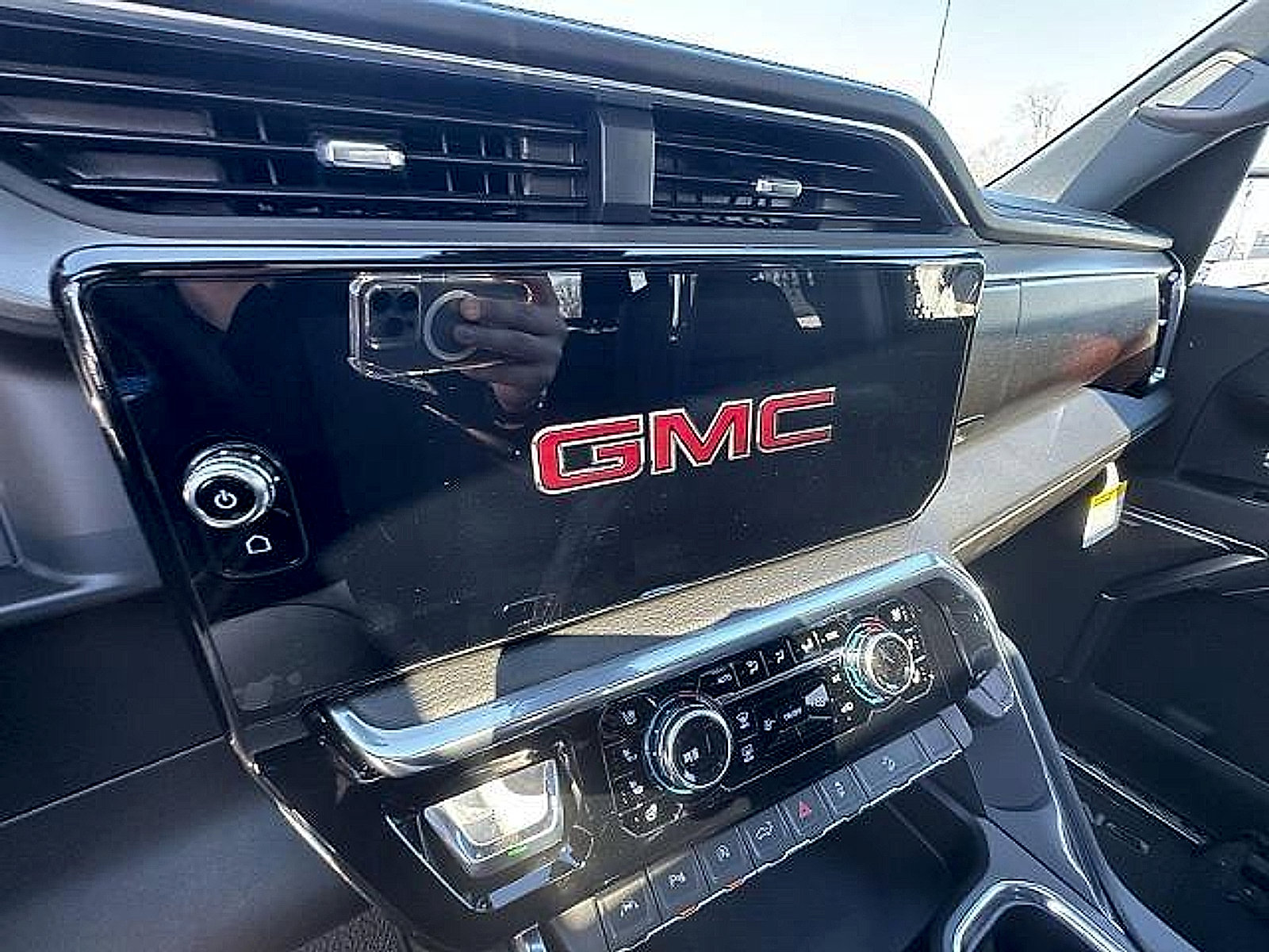 New 2026 GMC Sierra 1500 Denali AWD/4WD image 20