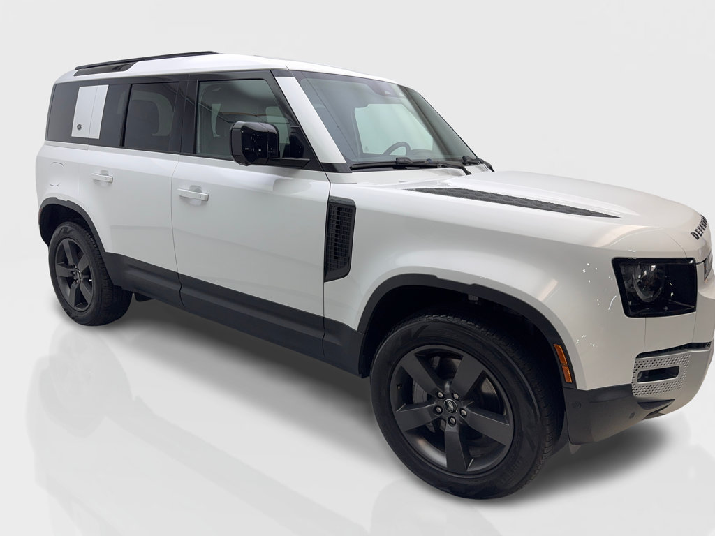 Used 2024 Land Rover Defender 110 S AWD/4WD image 13