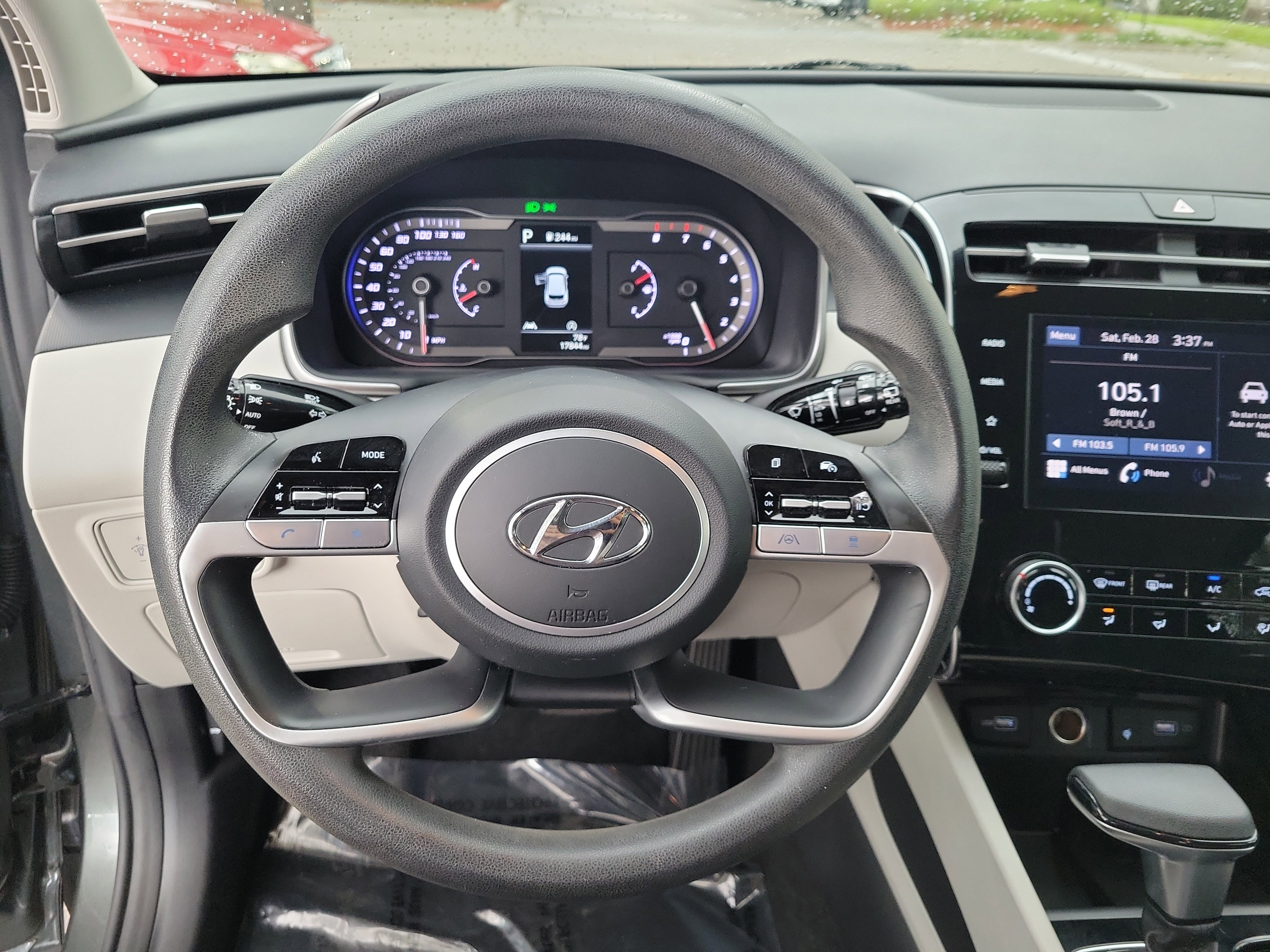 Used 2023 Hyundai Tucson SEL image 16