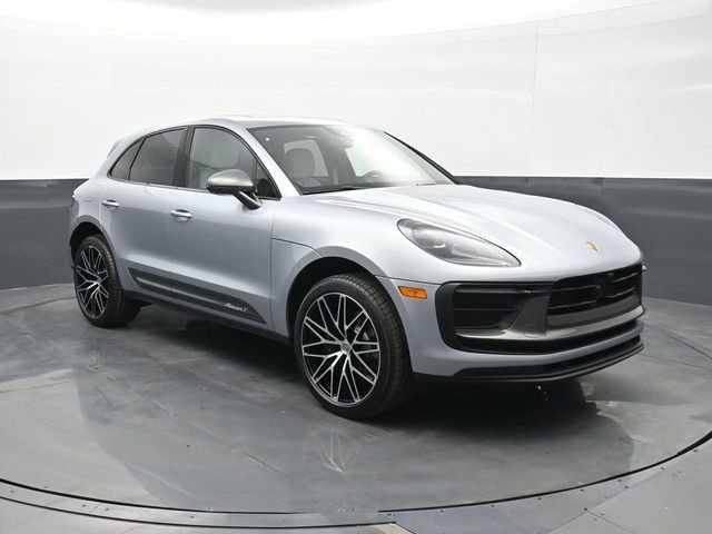 New 2026 Porsche Macan Turbo image 25