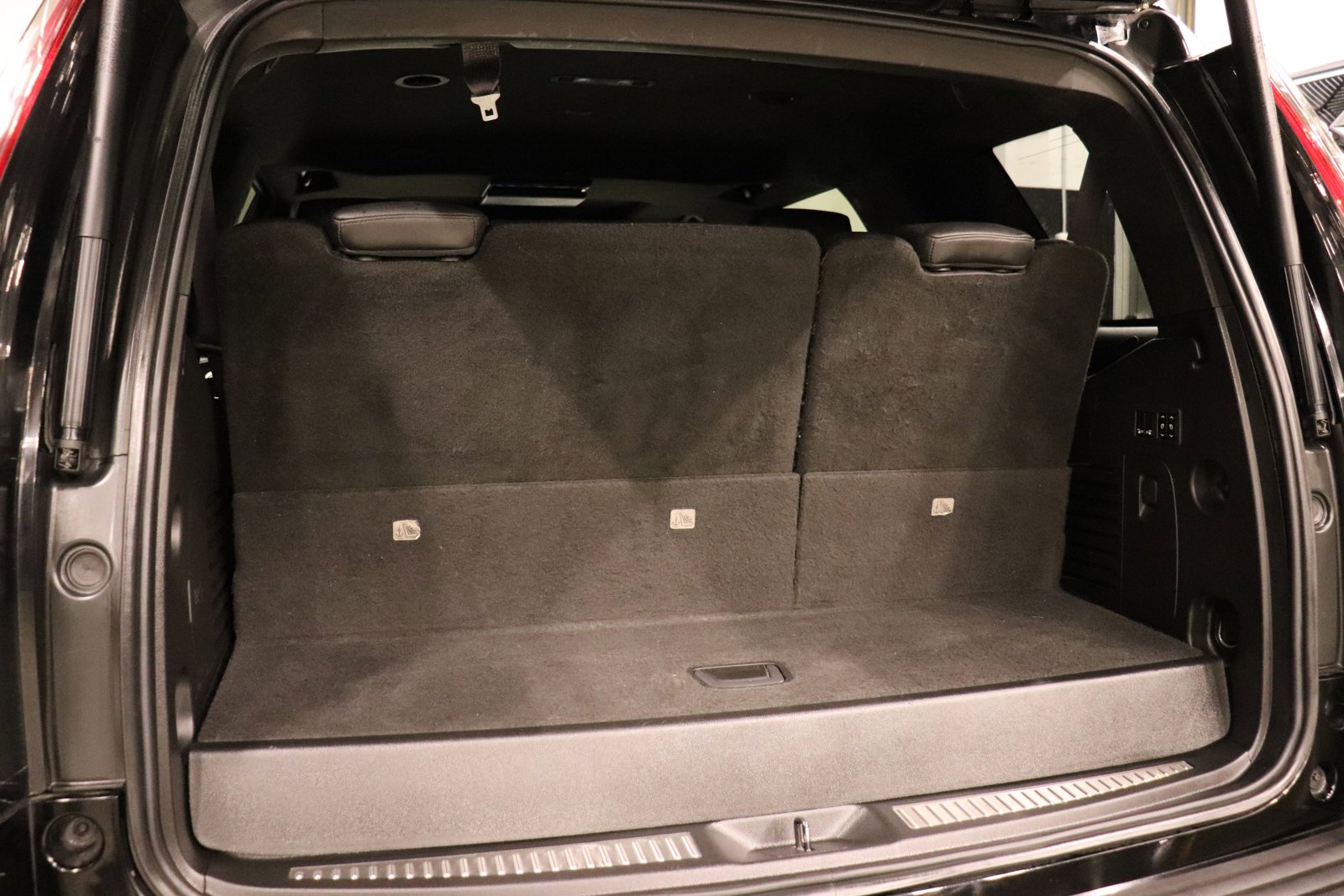 Used 2015 Cadillac Escalade Platinum image 9