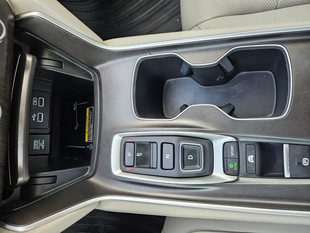 Used 2022 Honda Accord Touring image 15