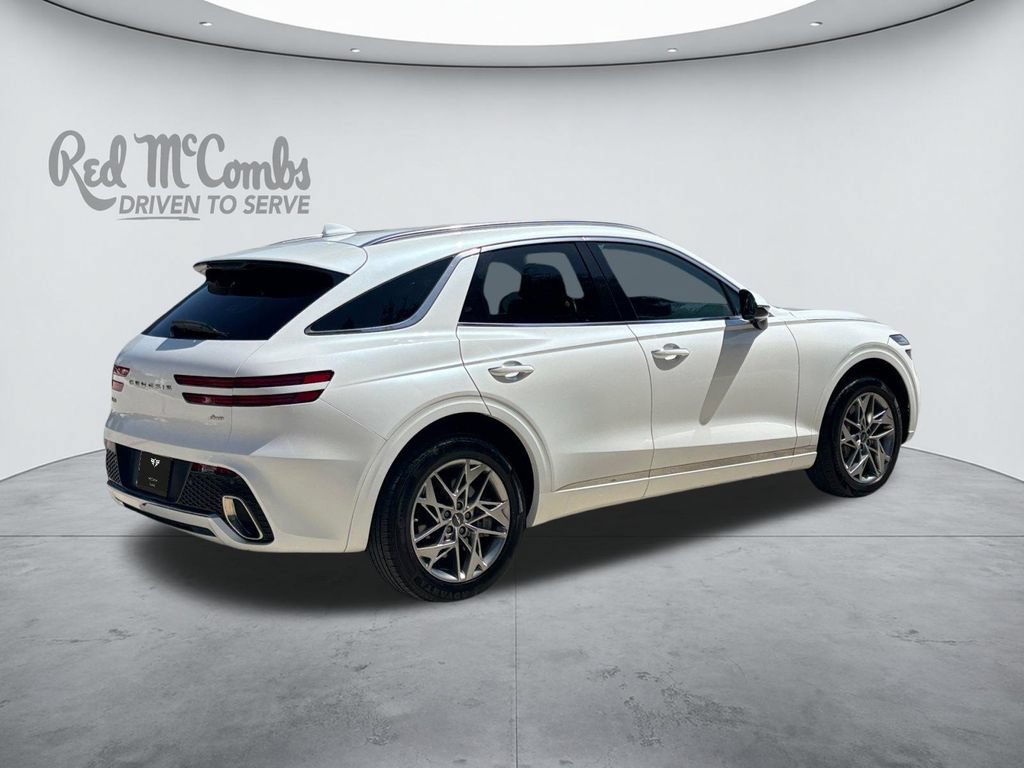 Used 2025 Genesis GV70 2.5T AWD/4WD image 5