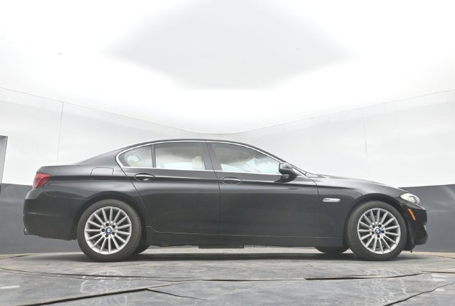 Used 2011 BMW 535i Sedan RWD image 36