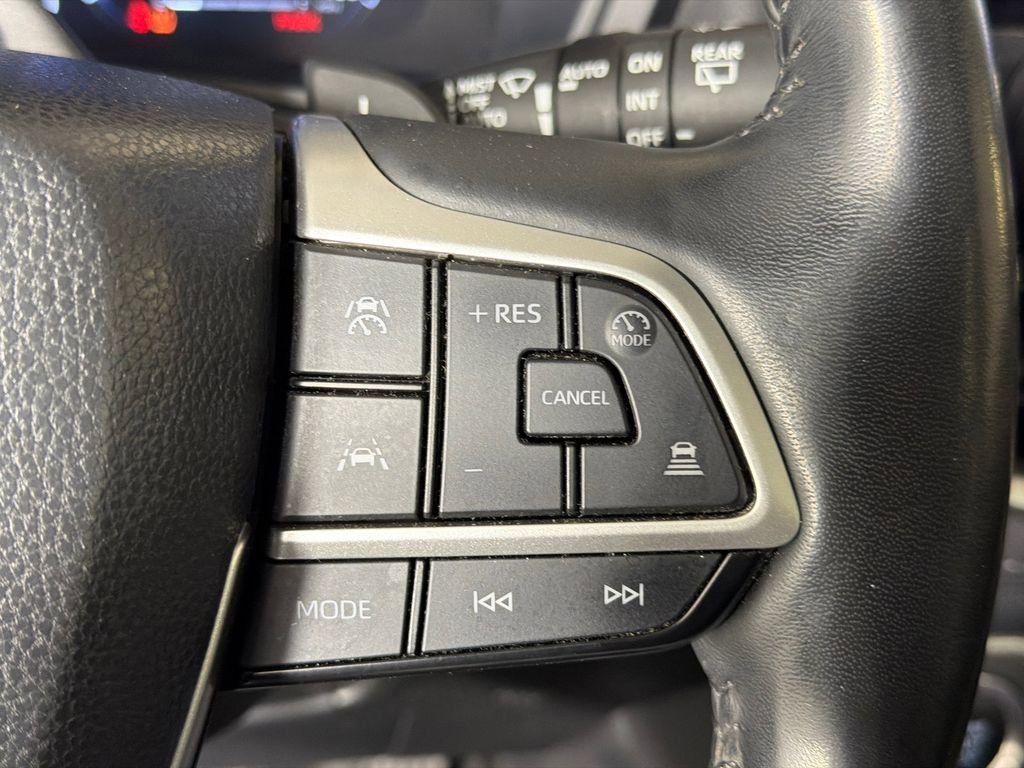 Used 2024 Toyota Grand Highlander Platinum image 27