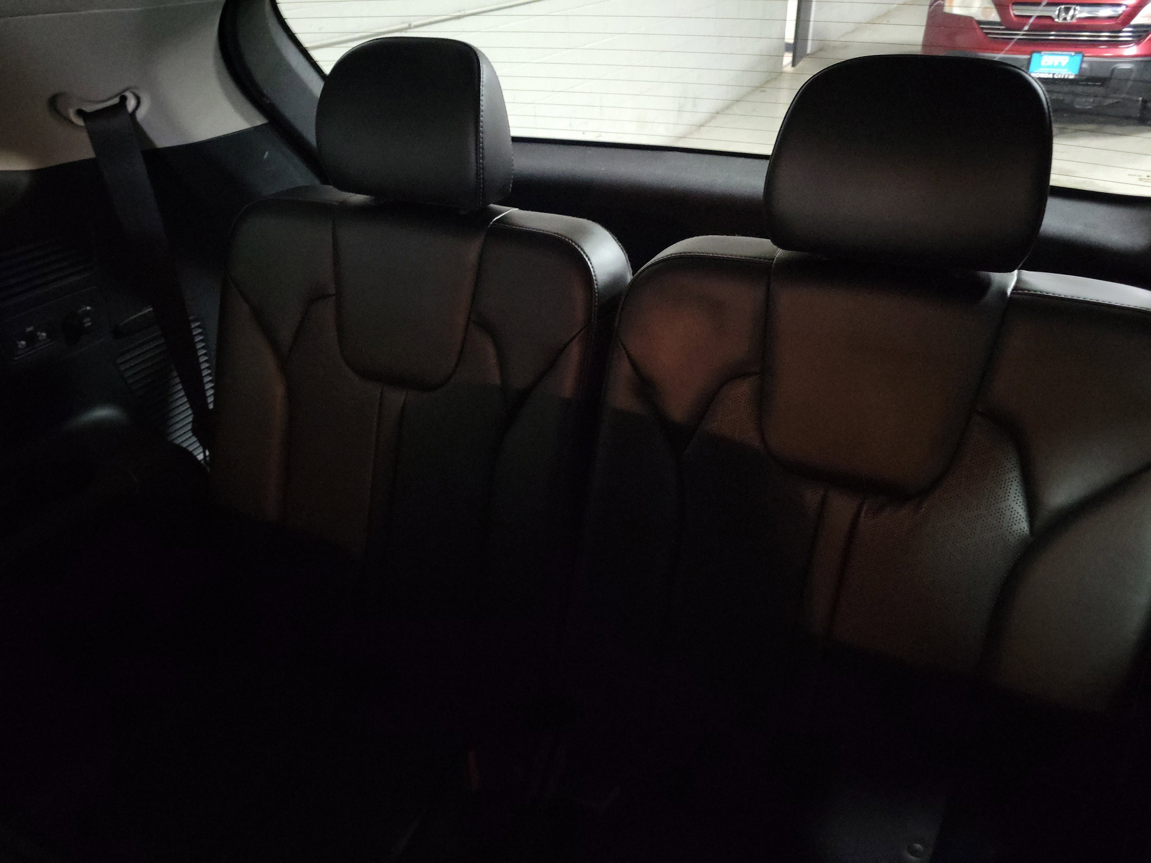 Used 2023 Kia Sorento S image 10