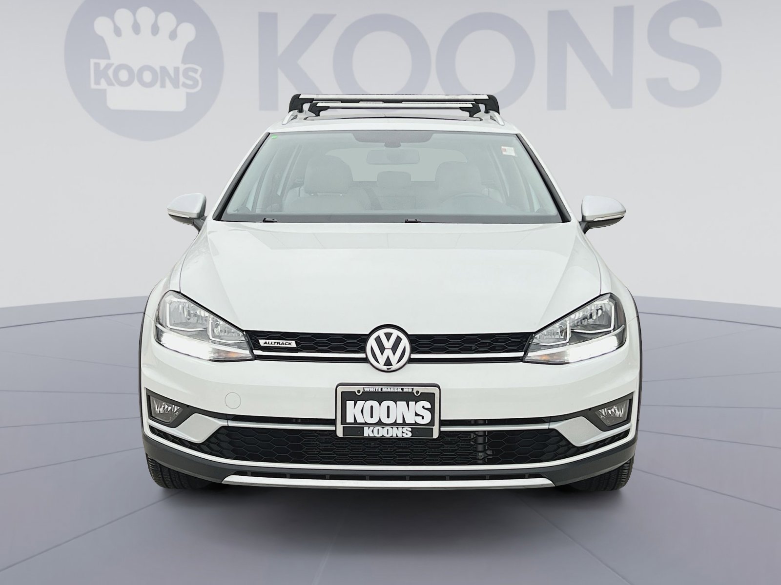 Used 2018 Volkswagen Golf Alltrack SE image 11