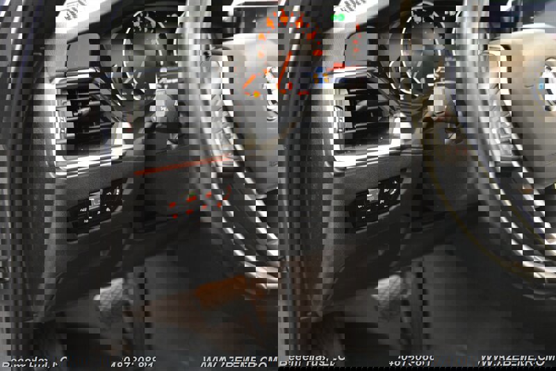 Used 2020 BMW 330i Sedan w/ Convenience Package image 27