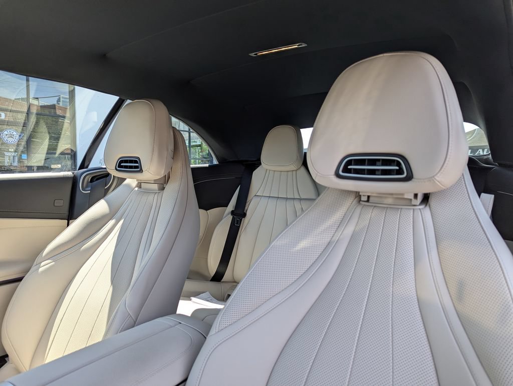 Used 2026 Mercedes-Benz CLE 450 4MATIC Cabriolet image 35