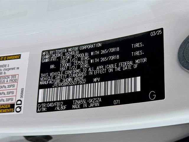 Used 2025 Toyota 4Runner TRD Off-Road image 32