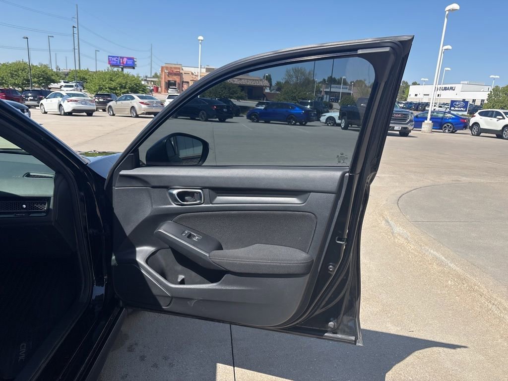 Used 2022 Honda Civic Sport image 22
