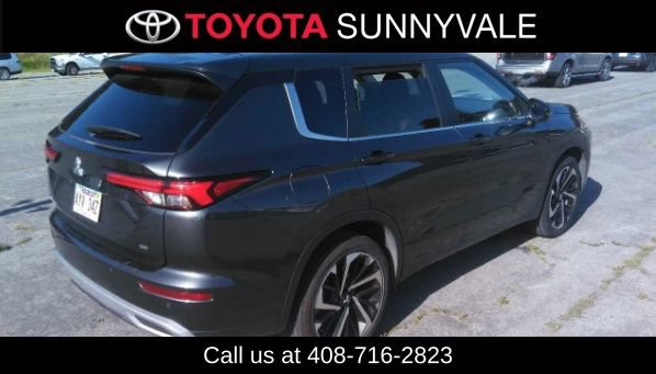 Used 2024 Mitsubishi Outlander SE FWD image 2