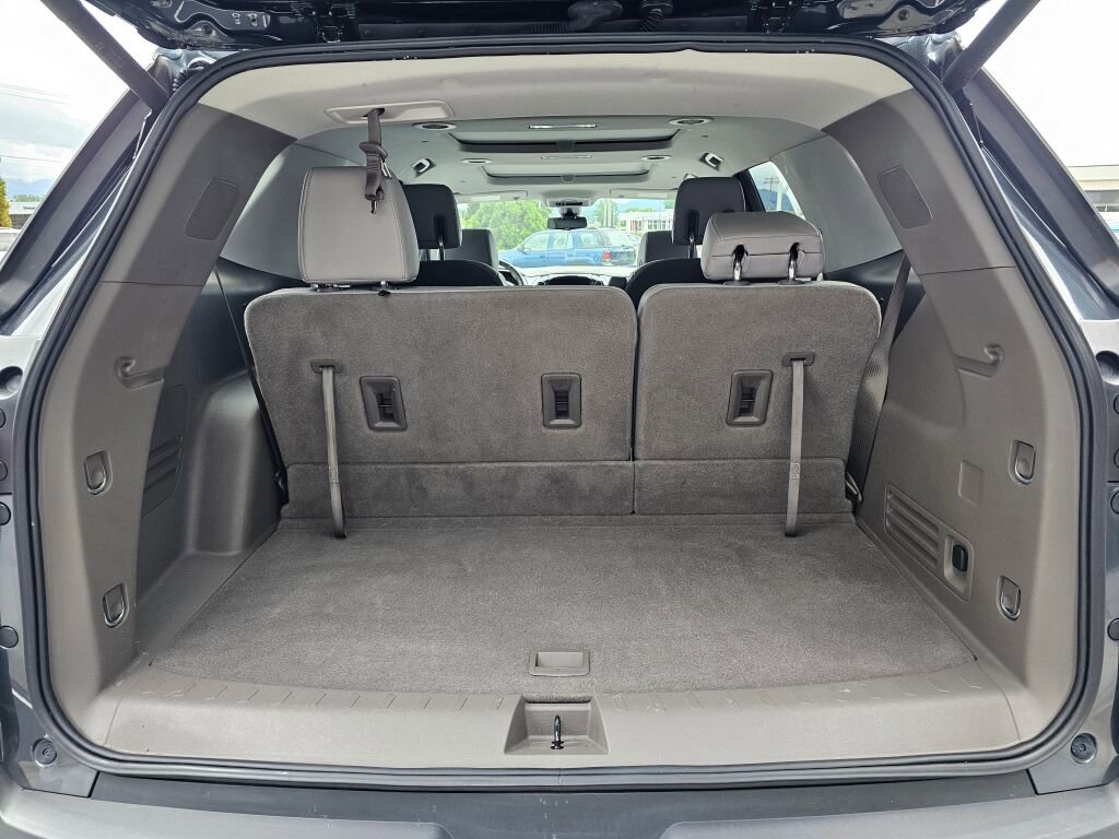Used 2018 Chevrolet Traverse LT AWD/4WD image 16