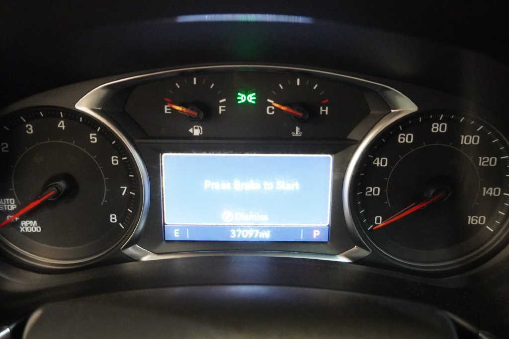 Used 2023 Chevrolet Equinox LT AWD/4WD image 3