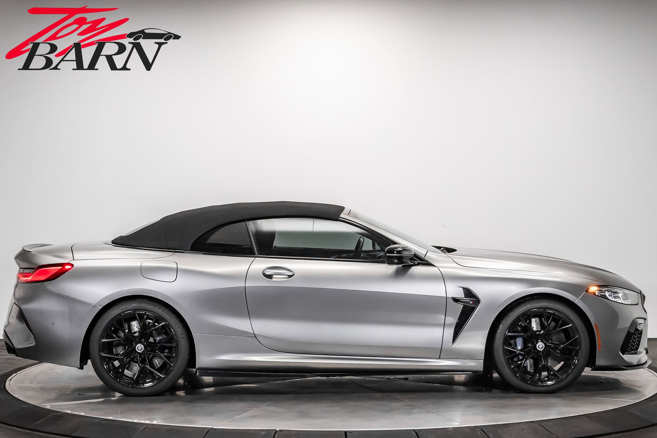 Used 2022 BMW M8 Competition image 14