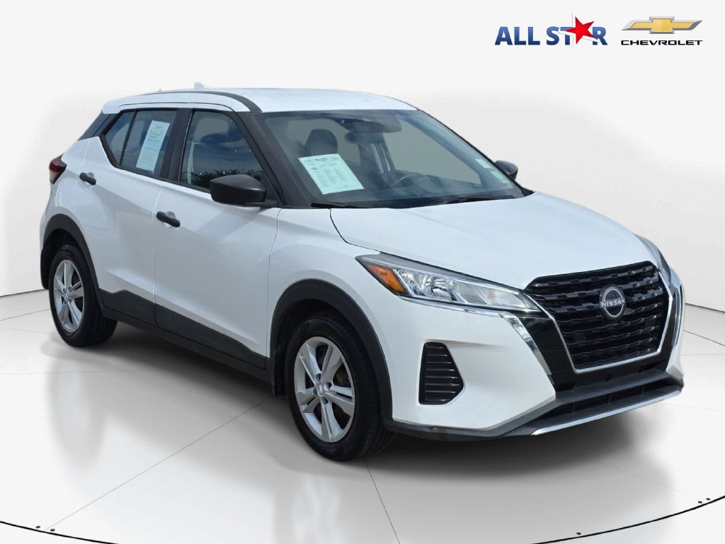 Used 2023 Nissan Kicks S