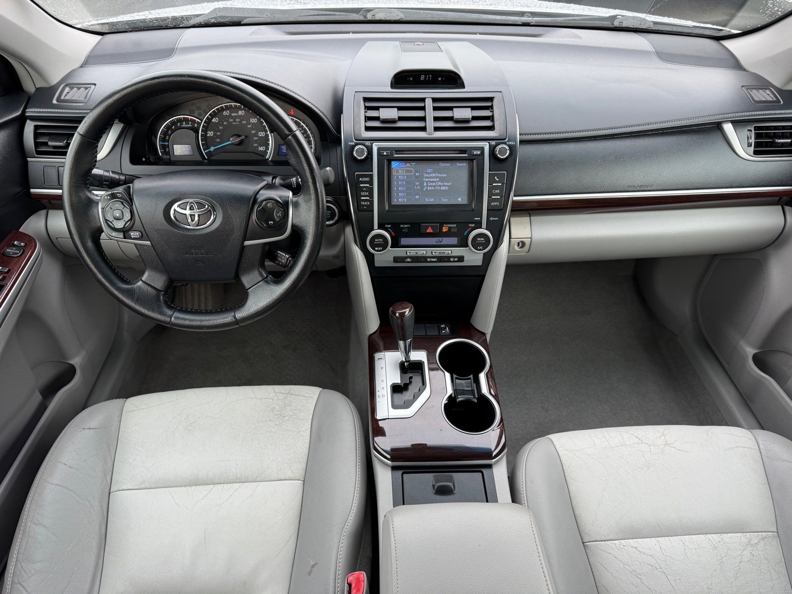 Used 2013 Toyota Camry XLE w/ Leather Pkg image 22