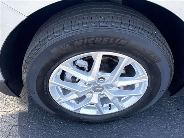 Certified 2024 Chevrolet Equinox LT FWD image 31