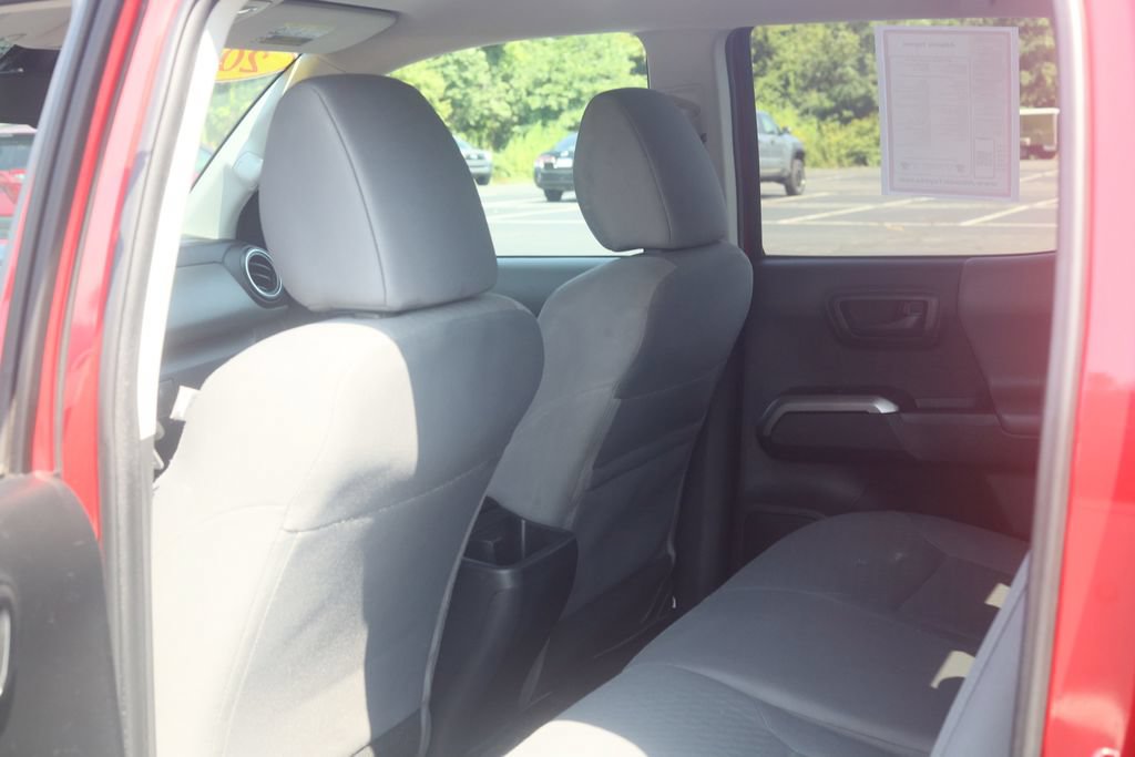 Used 2023 Toyota Tacoma SR5 AWD/4WD image 26