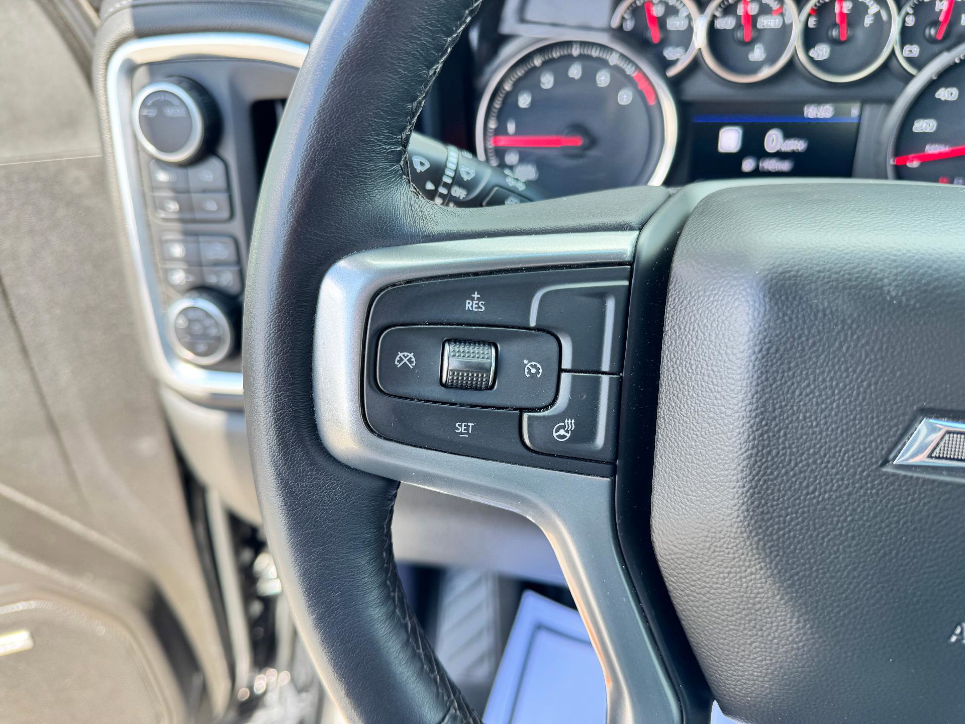 Used 2022 Chevrolet Silverado 2500 LTZ w/ LTZ Plus Package AWD/4WD image 24