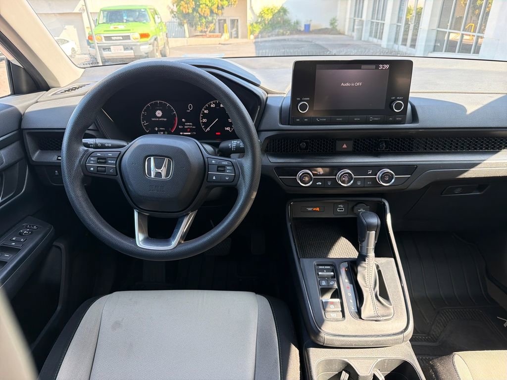 Used 2024 Honda CR-V LX image 11