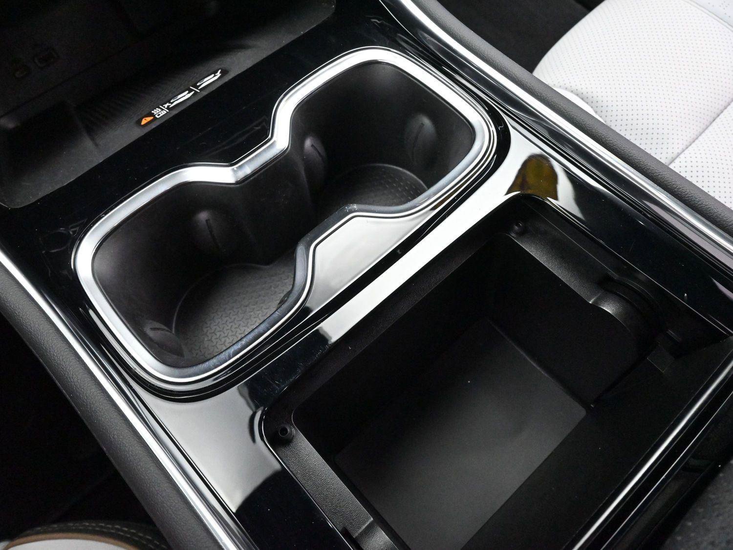 Used 2025 Chevrolet Traverse High Country image 27