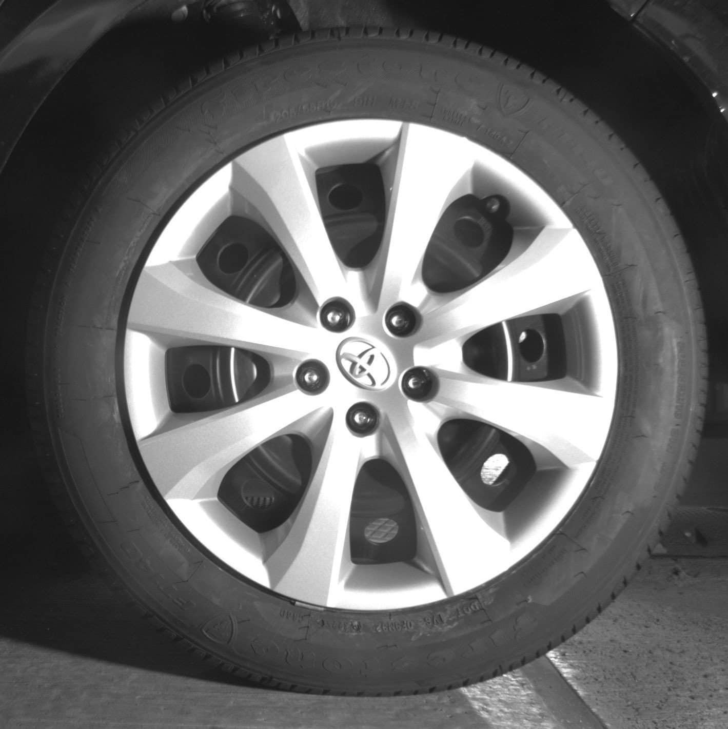 Used 2025 Toyota Corolla LE FWD image 17