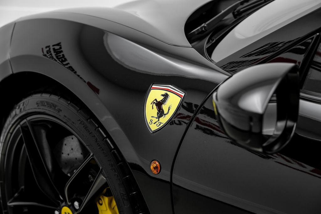 Used 2018 Ferrari 488 Spider RWD image 53