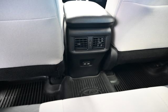 Used 2022 Toyota RAV4 XLE image 26