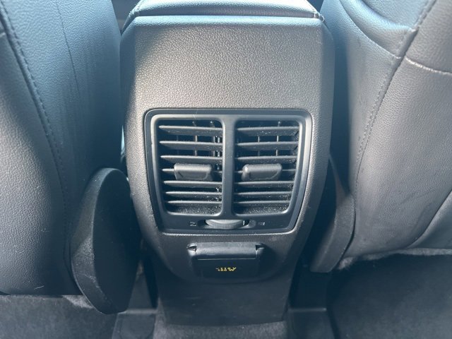 Used 2017 Ford Escape SE w/ Equipment Group 201A image 17