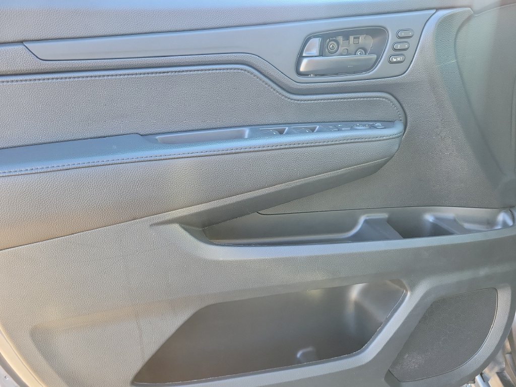 Used 2025 Honda Odyssey EX-L image 12