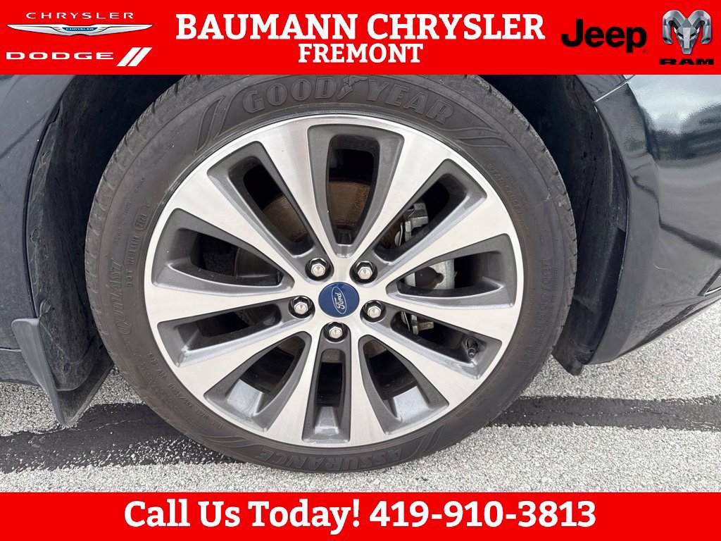 Used 2020 Ford Fusion SE AWD/4WD image 9