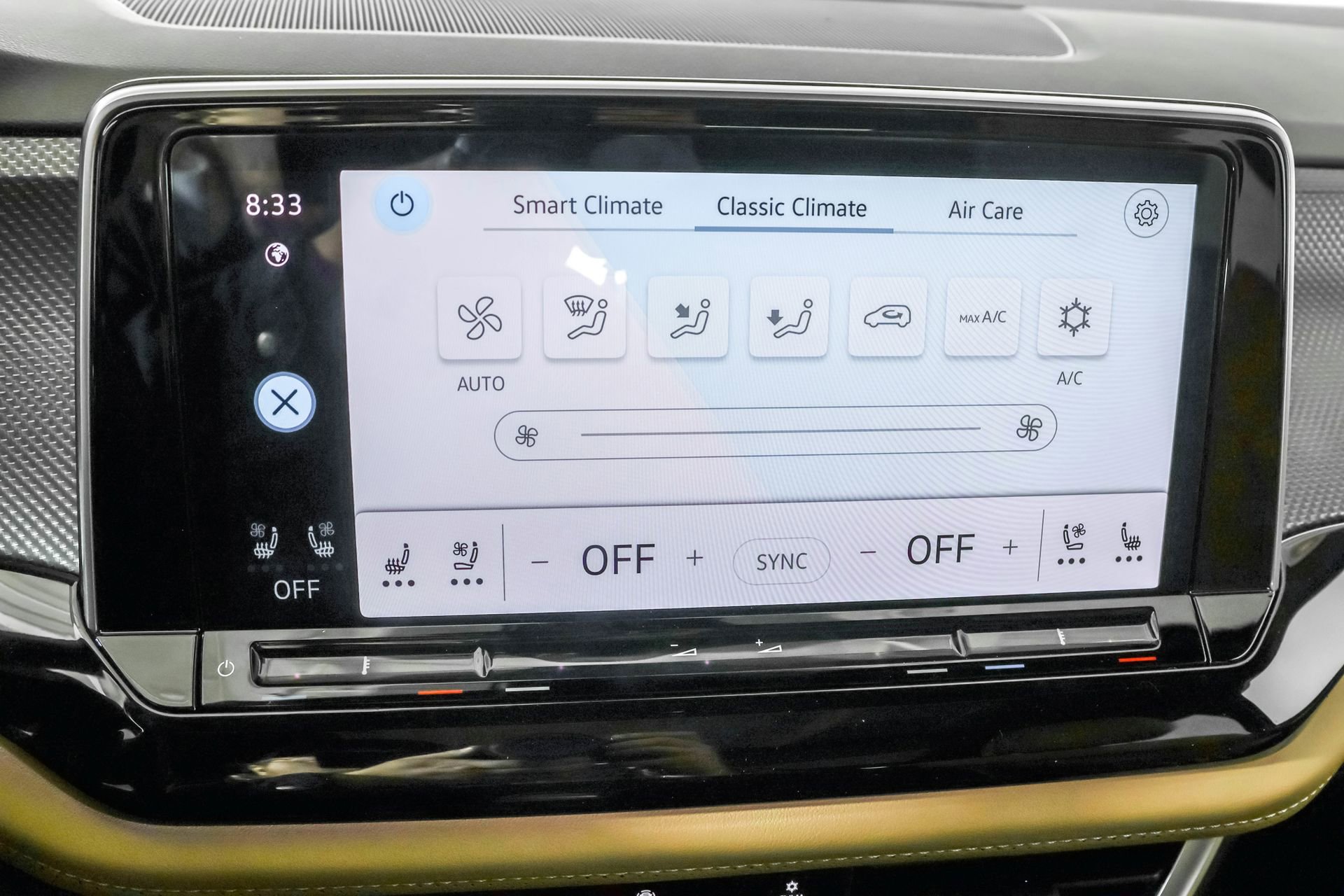 New 2026 Volkswagen Atlas Cross Sport SEL image 29