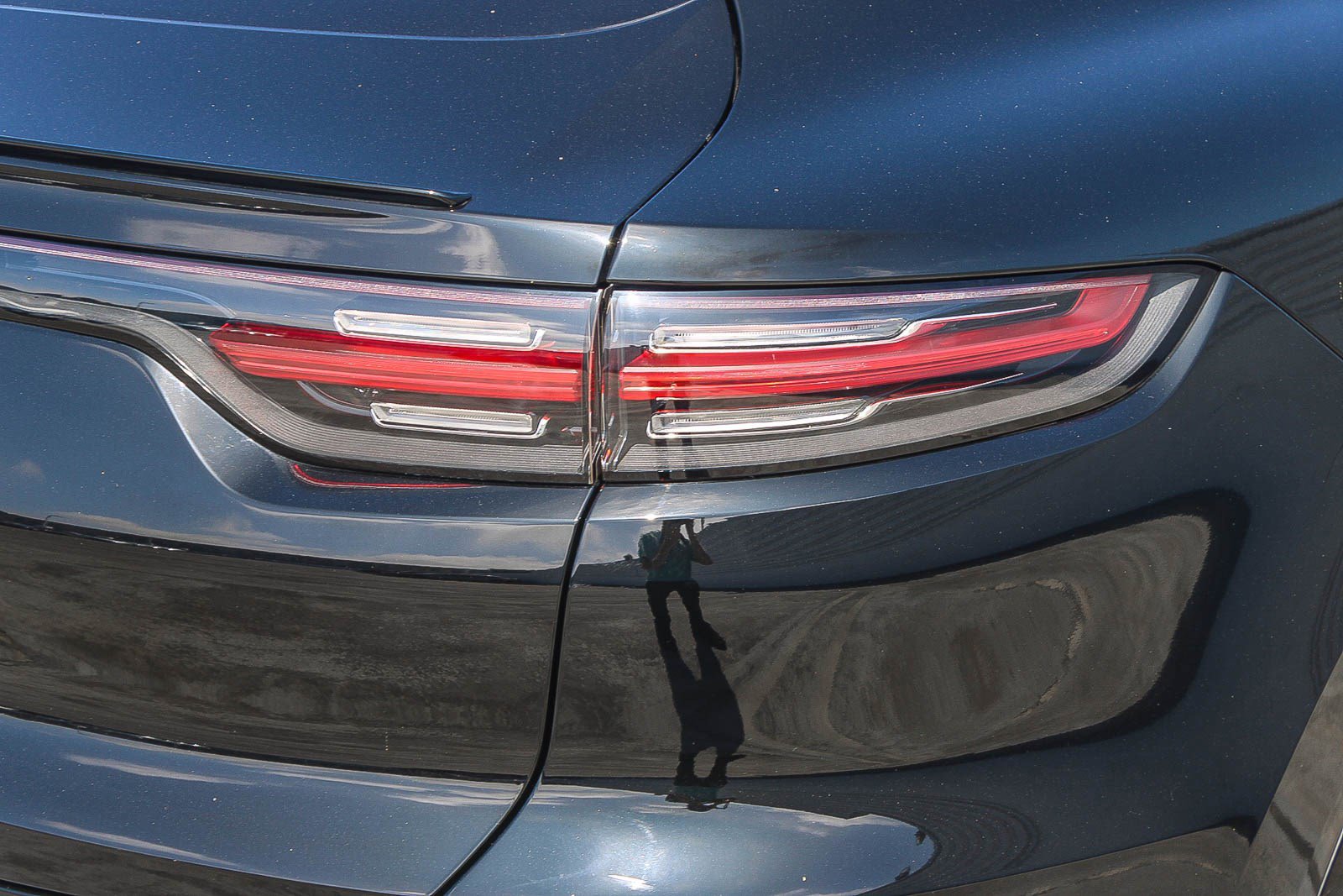 Used 2021 Porsche Cayenne Coupe AWD/4WD image 10