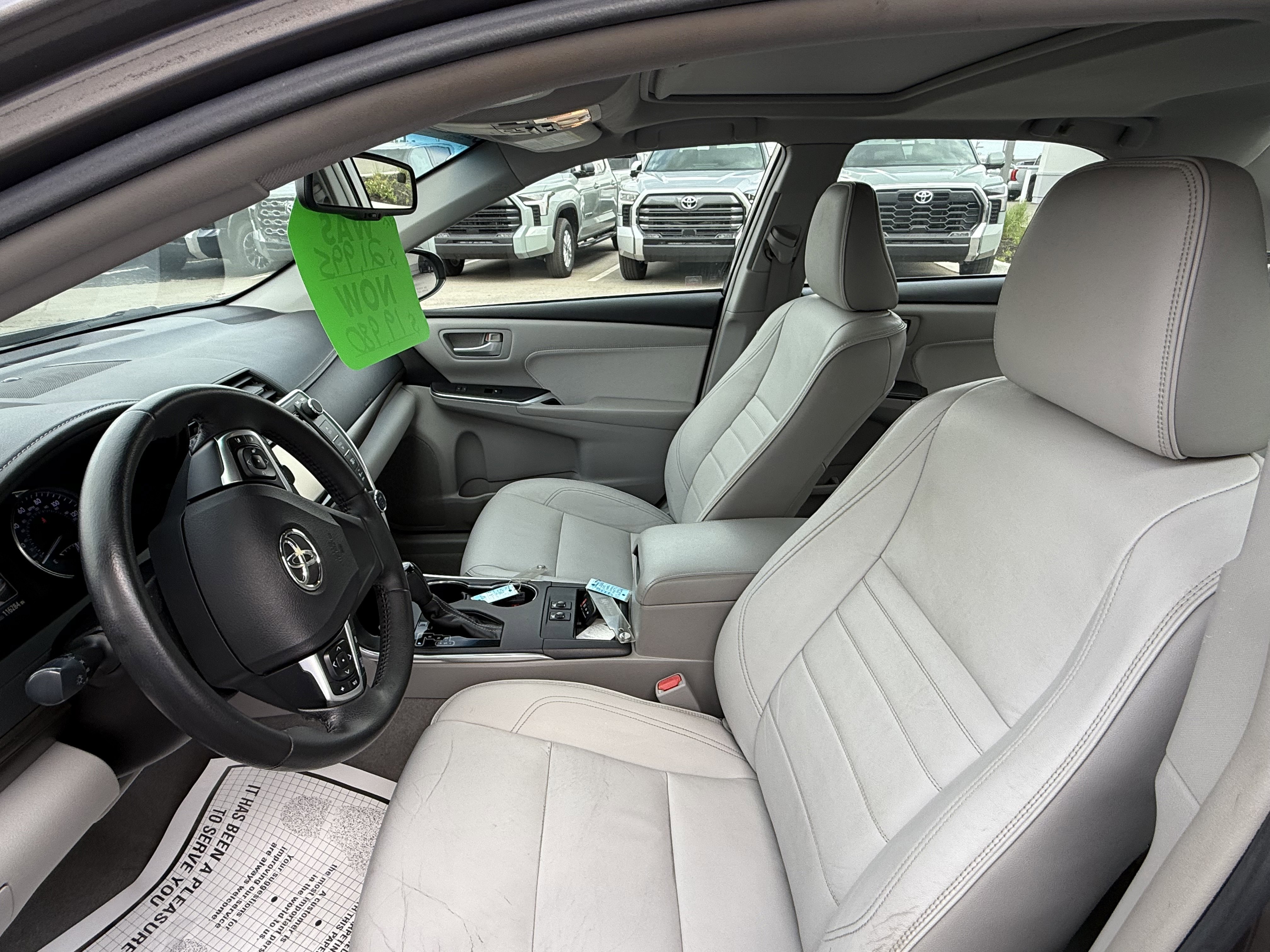 Used 2015 Toyota Camry XLE w/ Advanced Technology Package FWD image 19