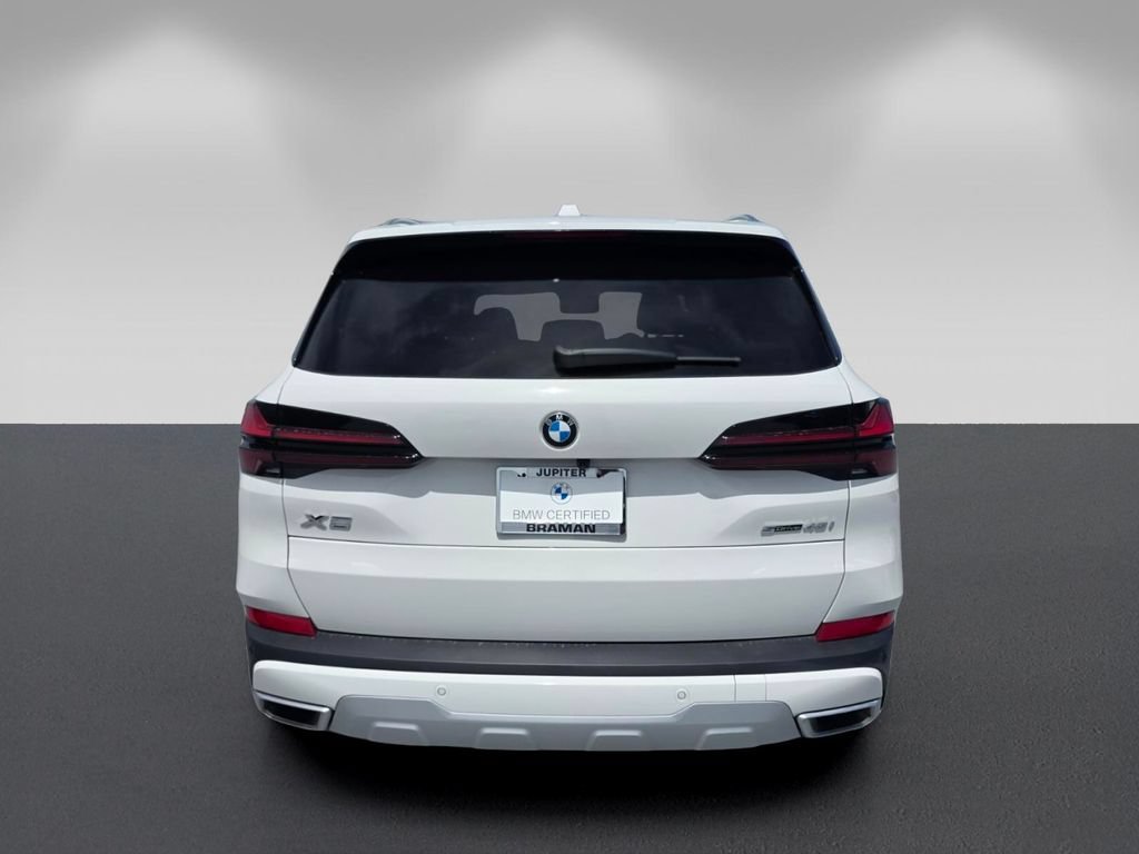 Used 2025 BMW X5 sDrive40i w/ Parking Assistance Package RWD image 5