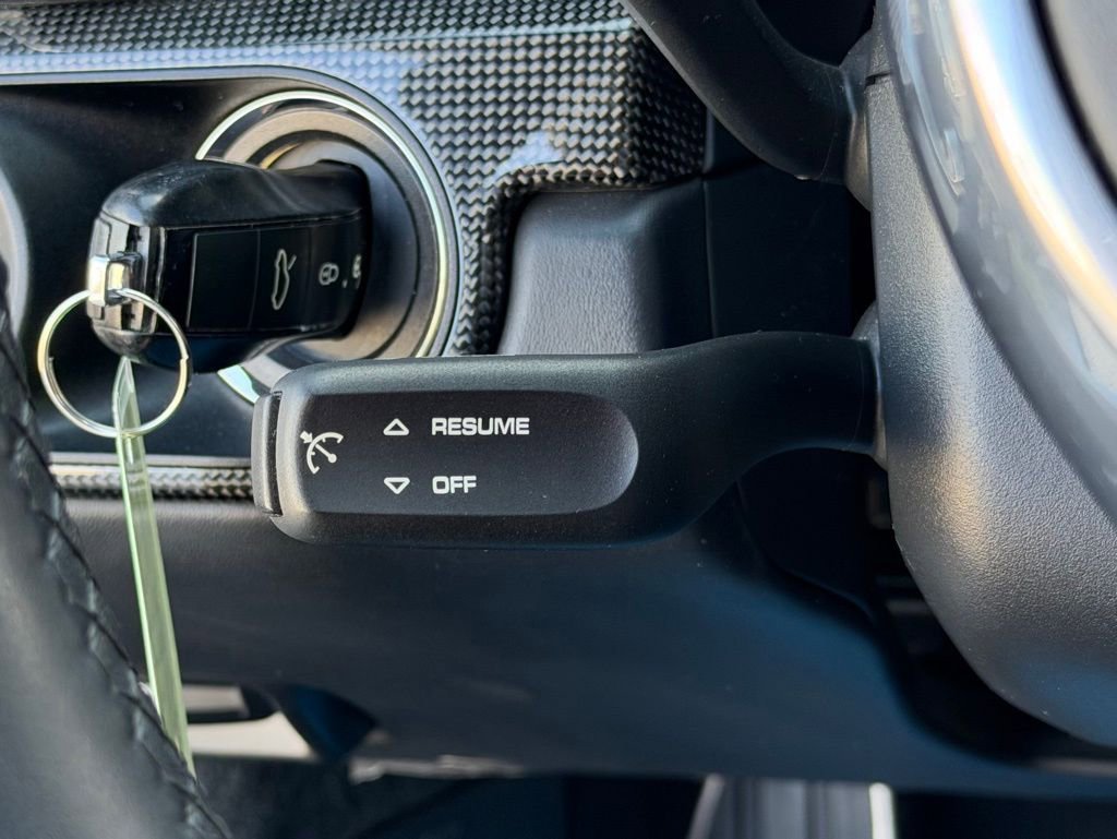 Used 2014 Porsche 911 Turbo image 35