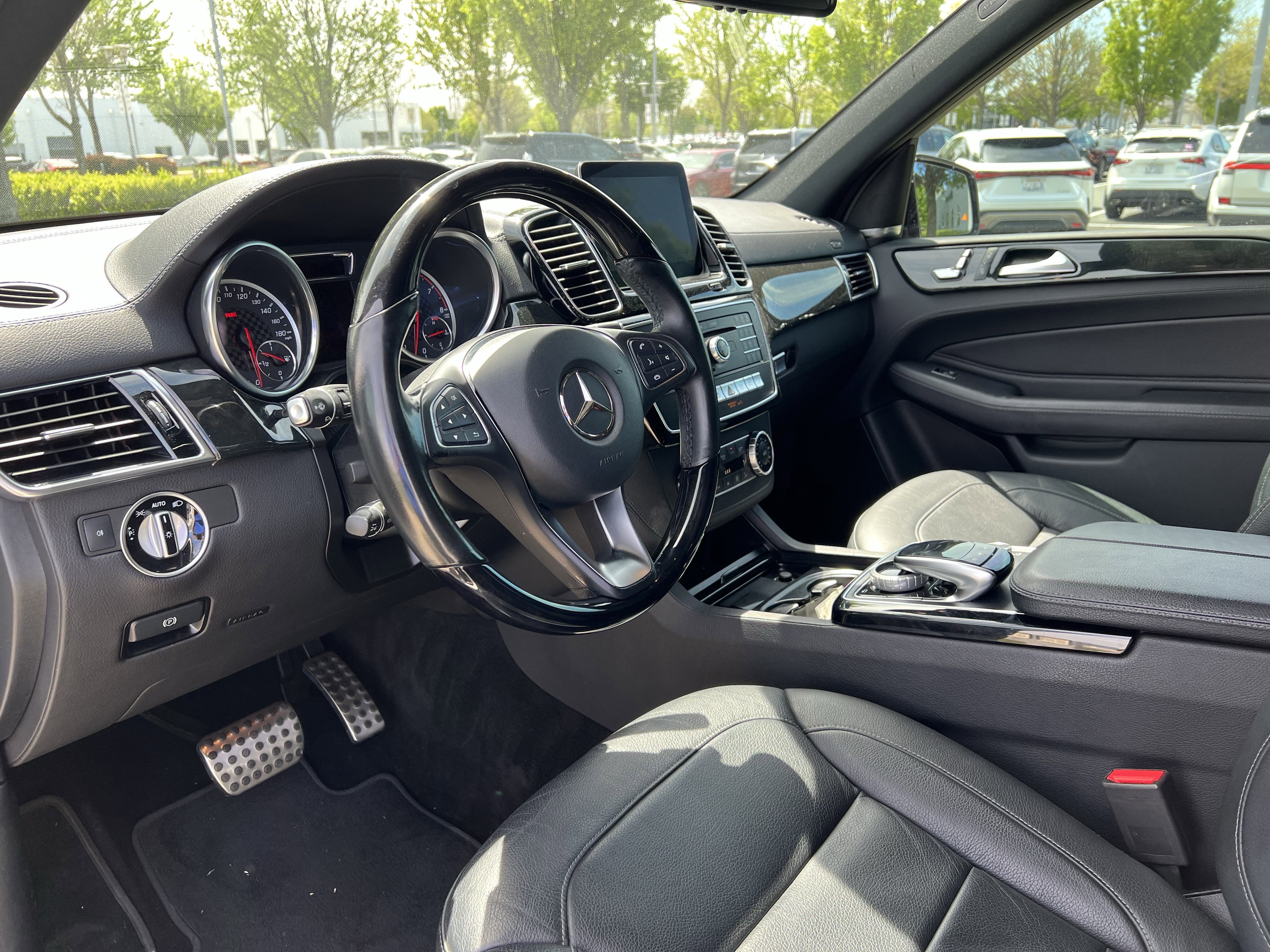 Used 2018 Mercedes-Benz GLE 43 AMG 4MATIC image 17