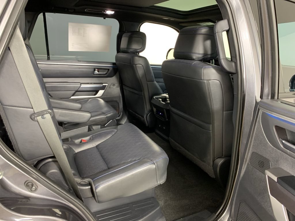 Used 2023 Toyota Sequoia Platinum AWD/4WD image 43