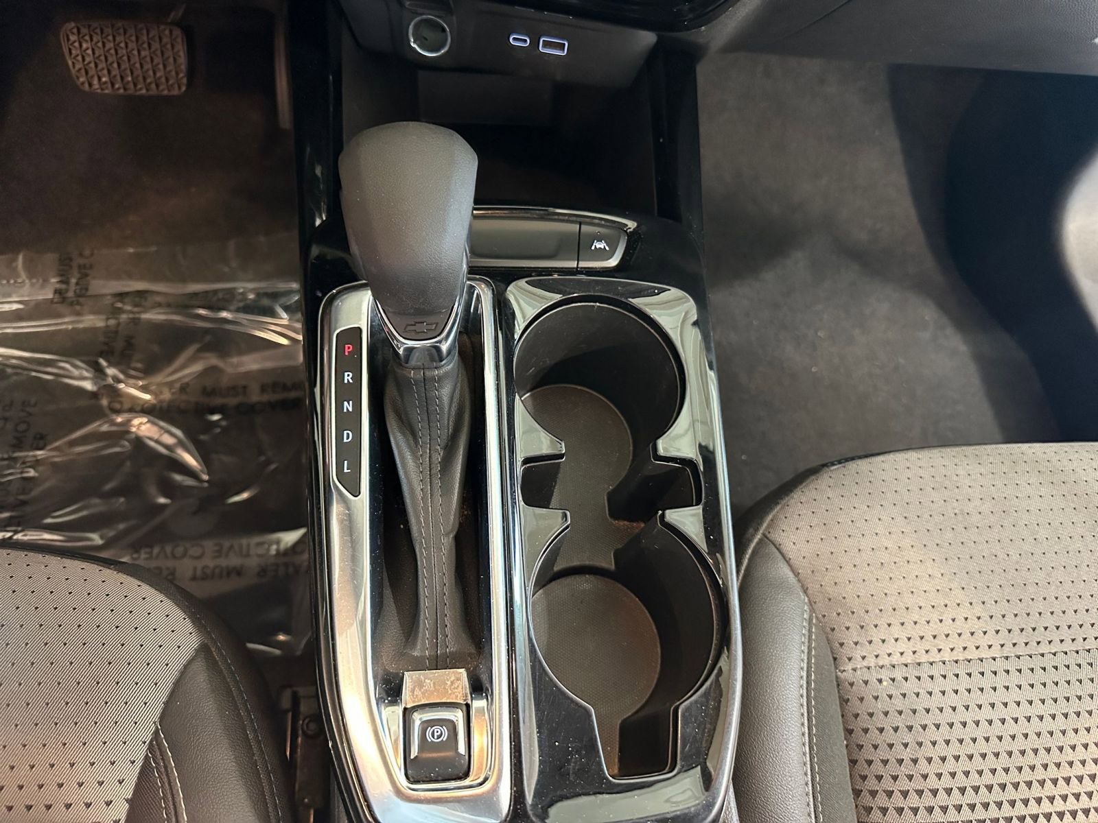 Used 2025 Chevrolet Trax LT FWD image 40