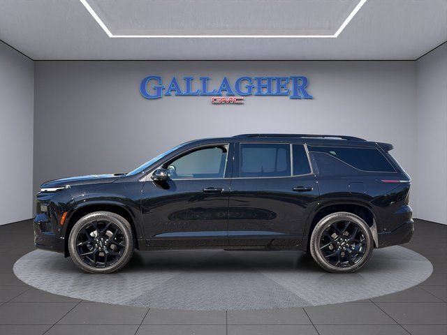 Used 2024 Chevrolet Traverse RS w/ LPO, Floor Liner Package image 9