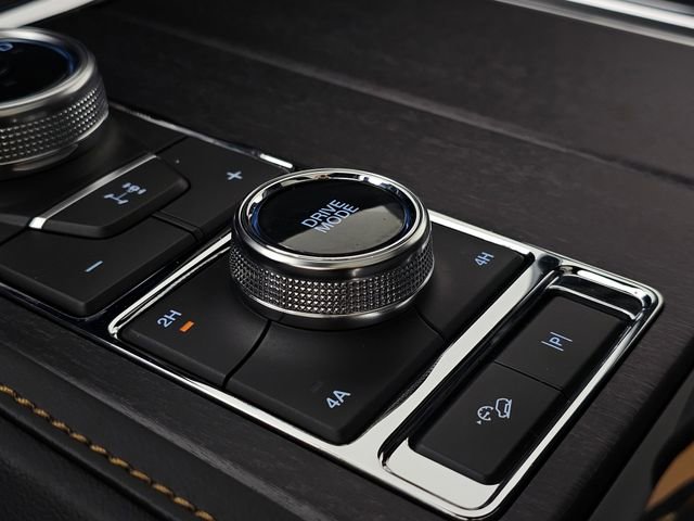 Used 2024 Ford Expedition Max Platinum image 37