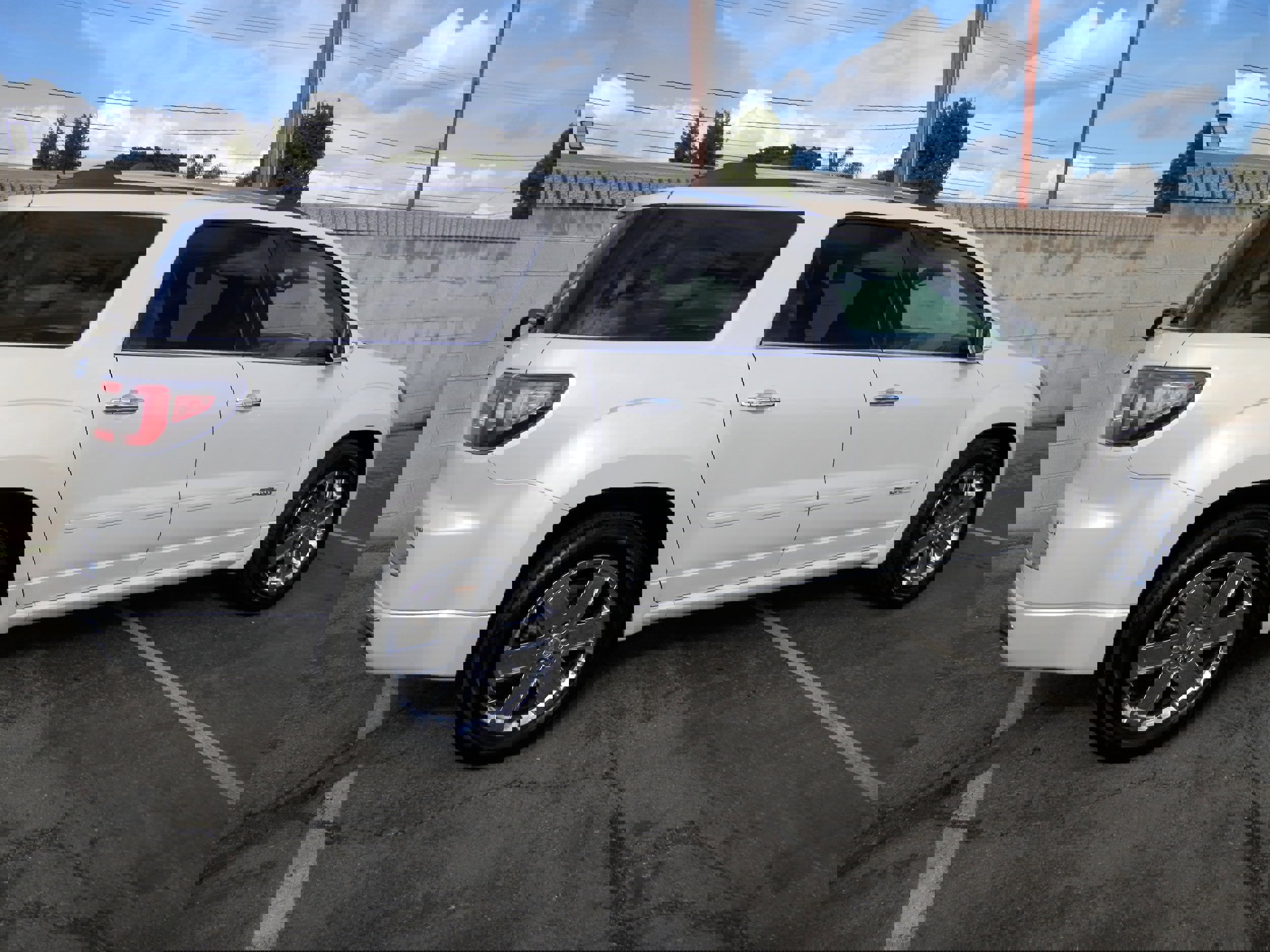 Used 2016 GMC Acadia Denali image 7