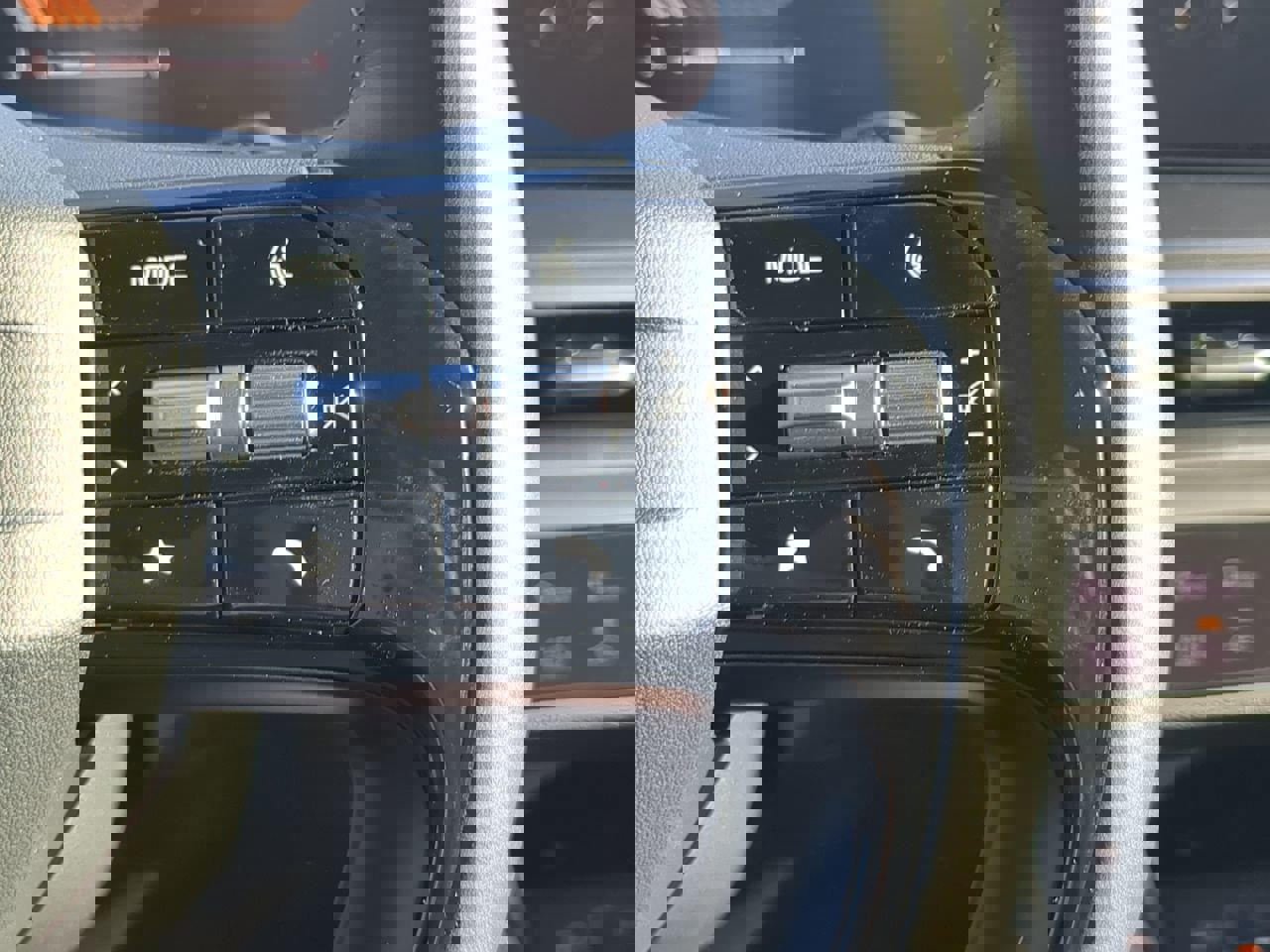 New 2026 Kia Sorento S w/ S Panoramic Sunroof Package image 13